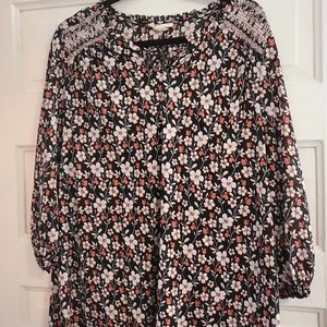 Floral top